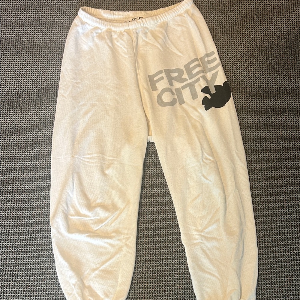 freecity Kids White Joggers with Logo